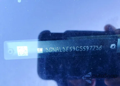 2012 Chevrolet Captiva Sport z USA, uszkodzony, nr VIN 3GNAL3E59CS597736